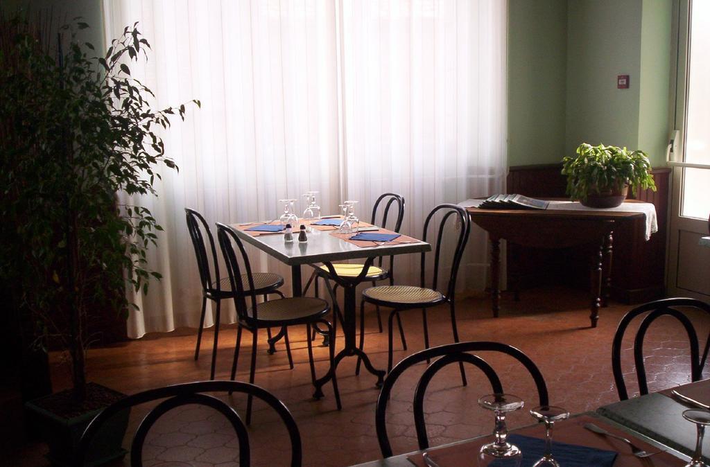 Le Vermondois Le Bacon Extérieur photo
