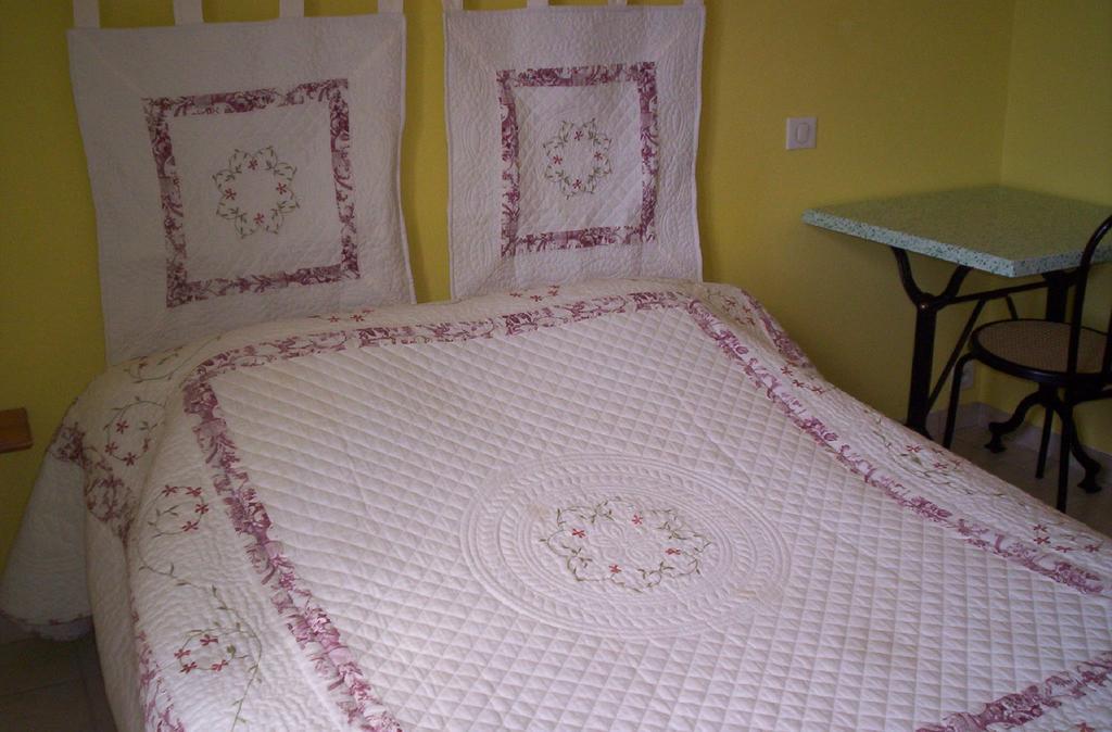Le Vermondois Le Bacon Chambre photo